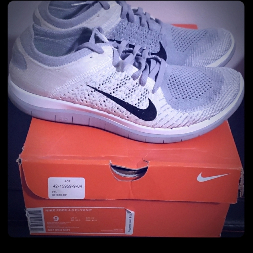 Nike flying